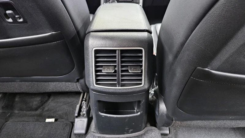 Kia Sportage 2.0 2WD PRESTIGE, снимка 17 - Автомобили и джипове - 52469510