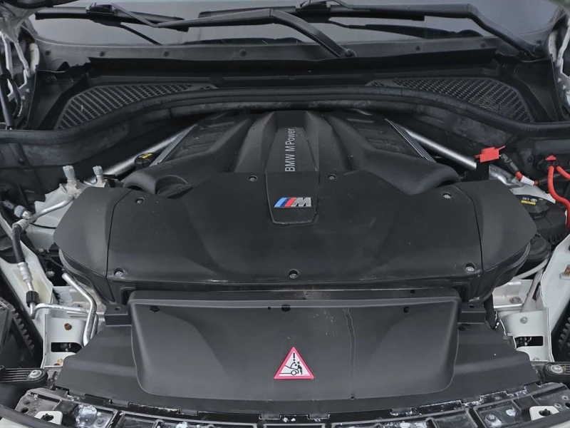 BMW X5M * Sports Activity Vehicle * CARFAX * БЕЗ ПЪРВОНАЧА, снимка 12 - Автомобили и джипове - 52700217