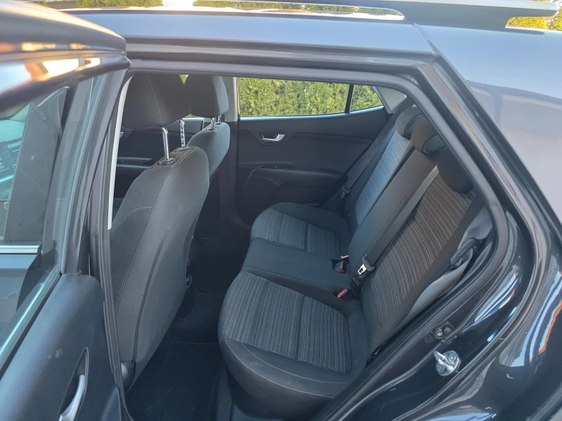 Kia Stonic 1.4 KATO HOBA 59000  ХИ.КИЛ, снимка 9 - Автомобили и джипове - 53047545