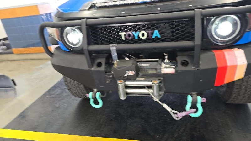 Toyota Fj cruiser 2008 Toyota FJ Cruiser wRear Doors, снимка 3 - Автомобили и джипове - 53144450