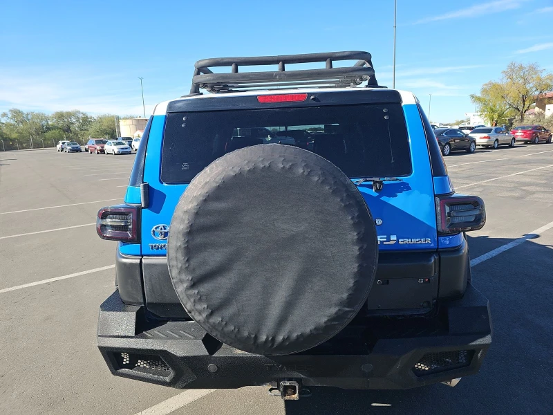 Toyota Fj cruiser 2008 Toyota FJ Cruiser wRear Doors, снимка 6 - Автомобили и джипове - 53144450