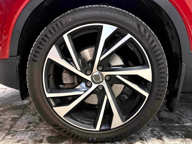 Volvo XC40 R Design  CARFAX, снимка 7 - Автомобили и джипове - 53351788