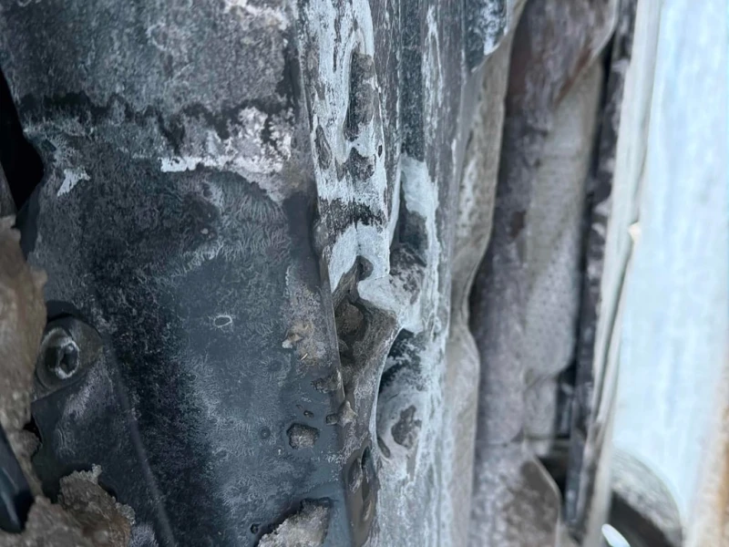 Toyota Rav4  Hybrid XSE / CARFAX /360/ПОДГРЕВИ, снимка 13 - Автомобили и джипове - 53363189