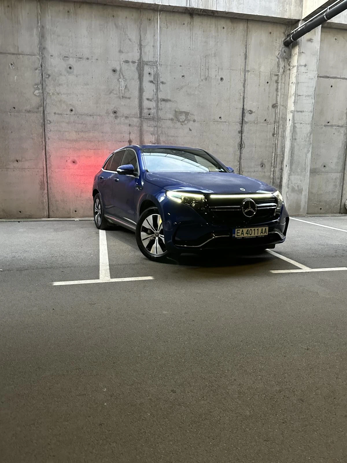 Mercedes-Benz EQC 400, снимка 1