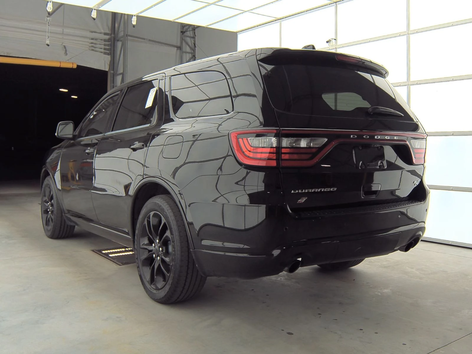 Dodge Durango R/T* 5.7 HEMI* AWD* 8ZF* Подгрев* Обдух* Камера*  - изображение 6