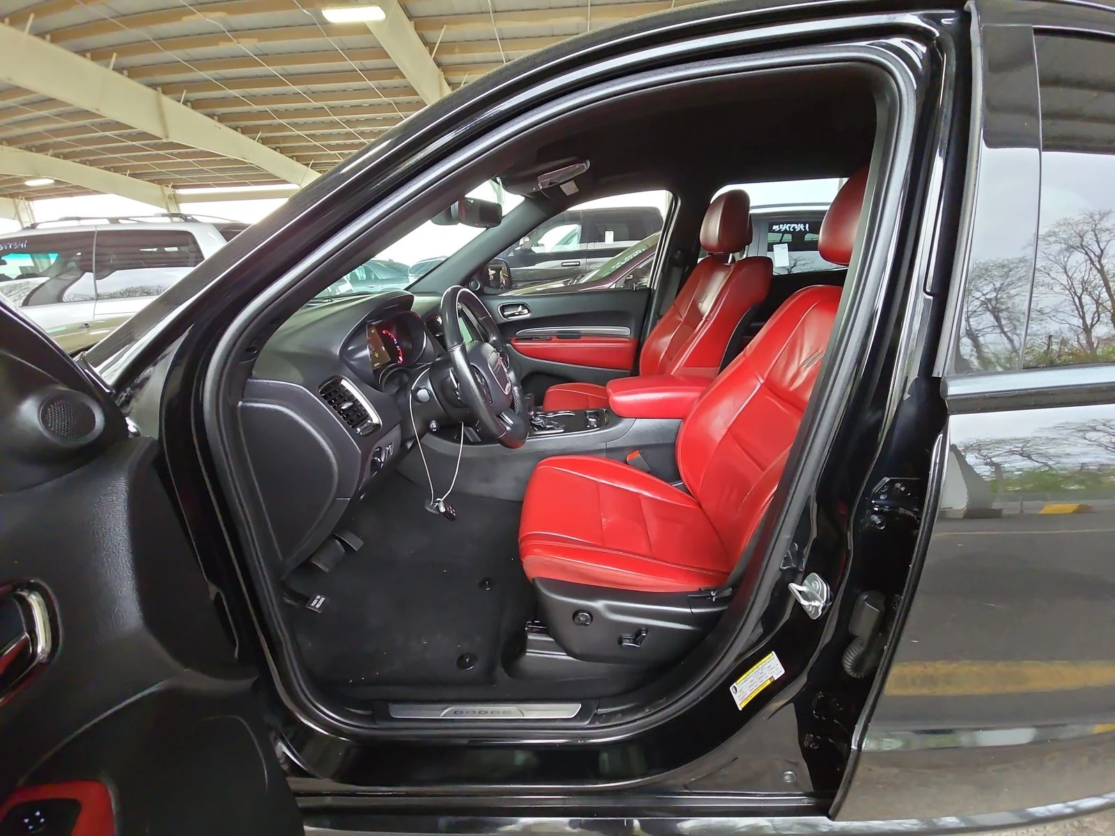 Dodge Durango R/T* 5.7 HEMI* AWD* 8ZF* Подгрев* Обдух* Камера*  - изображение 9