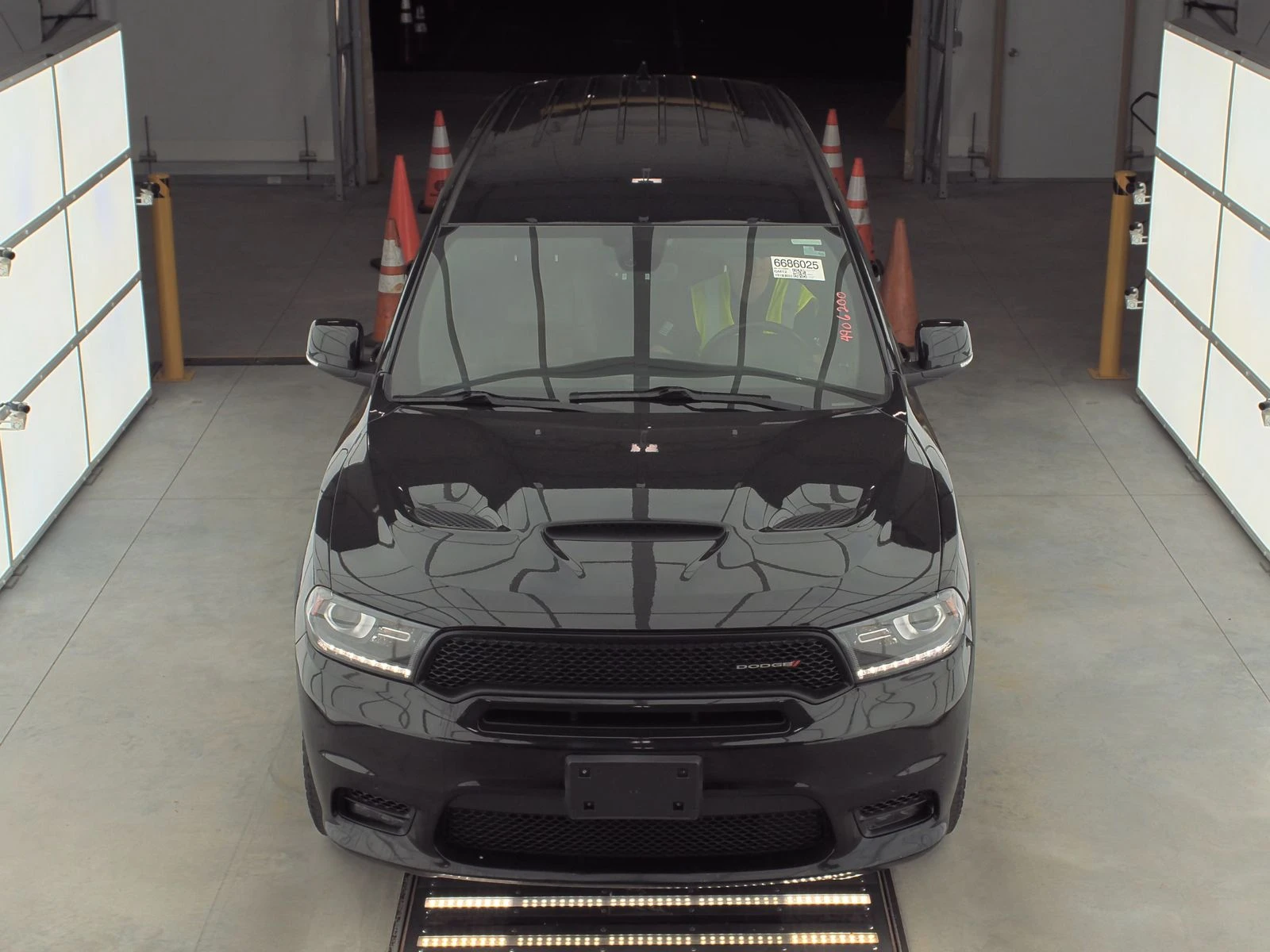 Dodge Durango R/T* 5.7 HEMI* AWD* 8ZF* Подгрев* Обдух* Камера*  - изображение 3