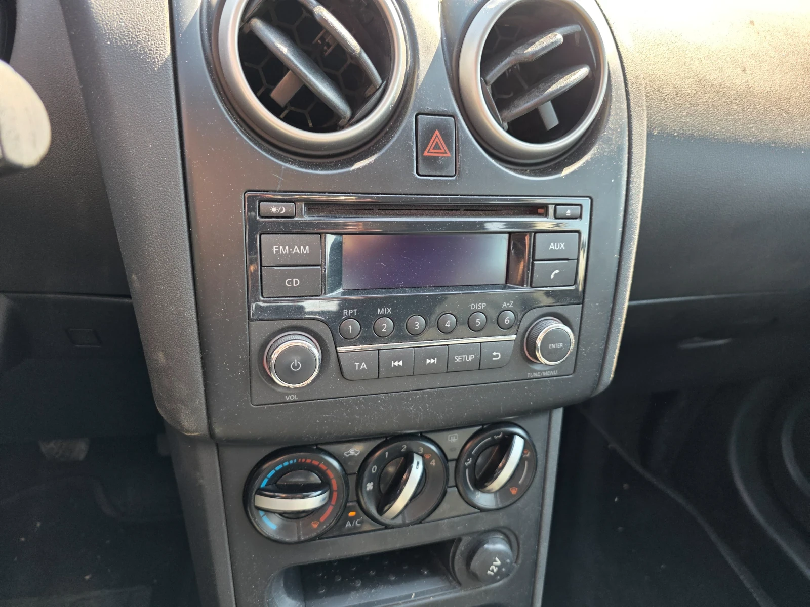 Nissan Qashqai 1.5 DCi Facelift - изображение 8