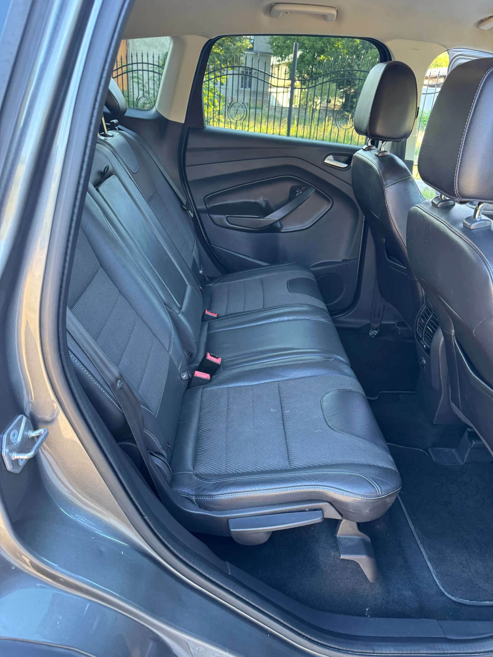 Ford Kuga  - изображение 9