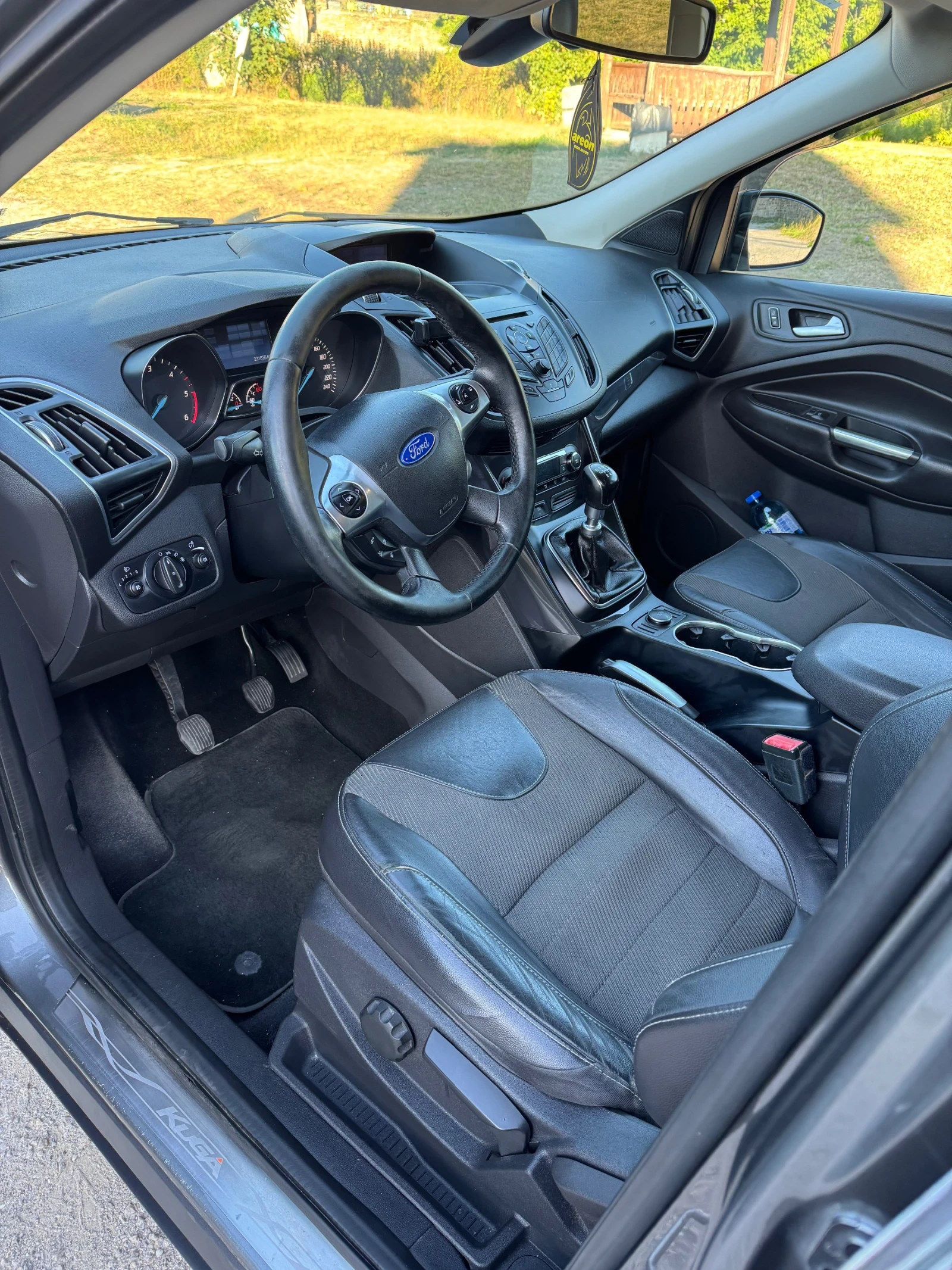 Ford Kuga  - изображение 8