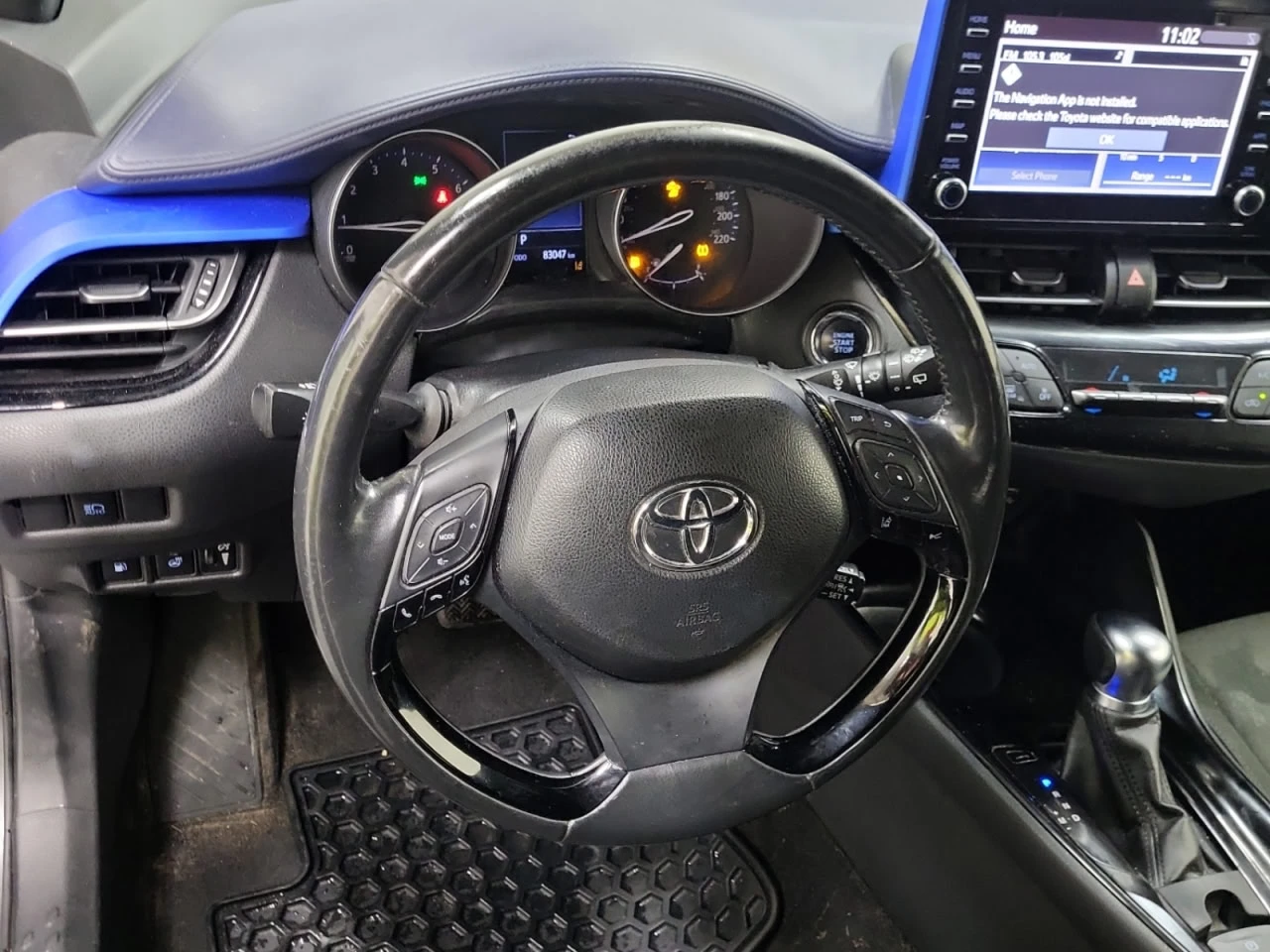 Toyota C-HR * АВТО КРЕДИТ* ЦЕНА ДО БГ * Сервизна история *  - изображение 9
