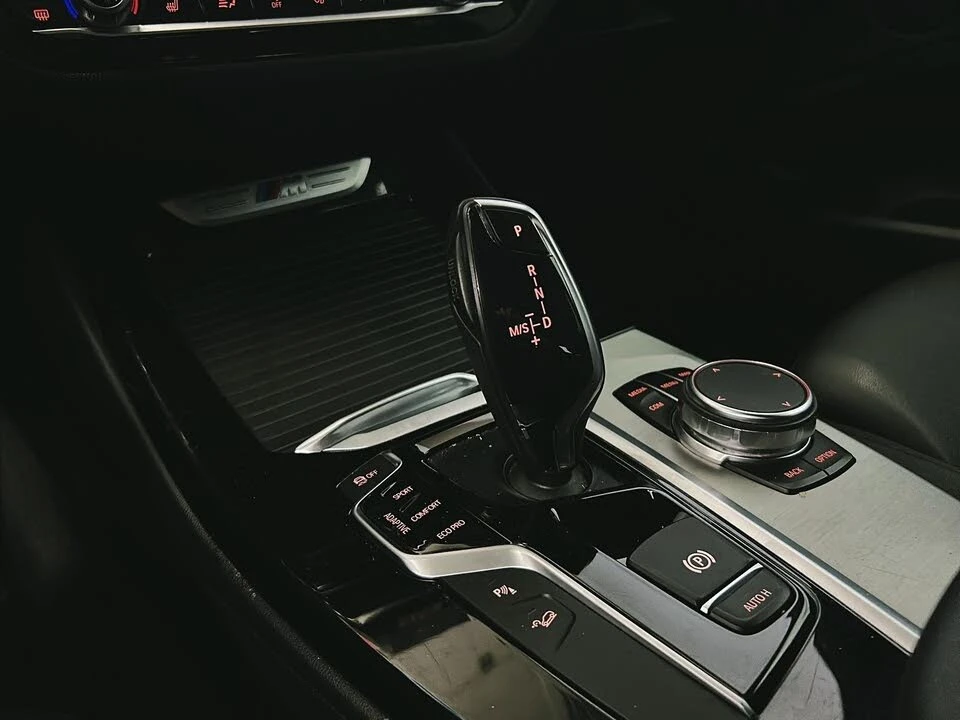 BMW X3 I * M-Package* * HeadUp* AвтоКредит* (ЦЕНА ДО БГ), снимка 16 - Автомобили и джипове - 53771103