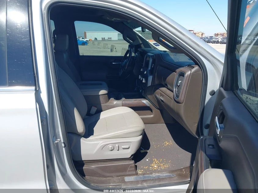 Gmc Sierra 5.3l 1500 4Wd Short Box Slt, снимка 5 - Автомобили и джипове - 53817638