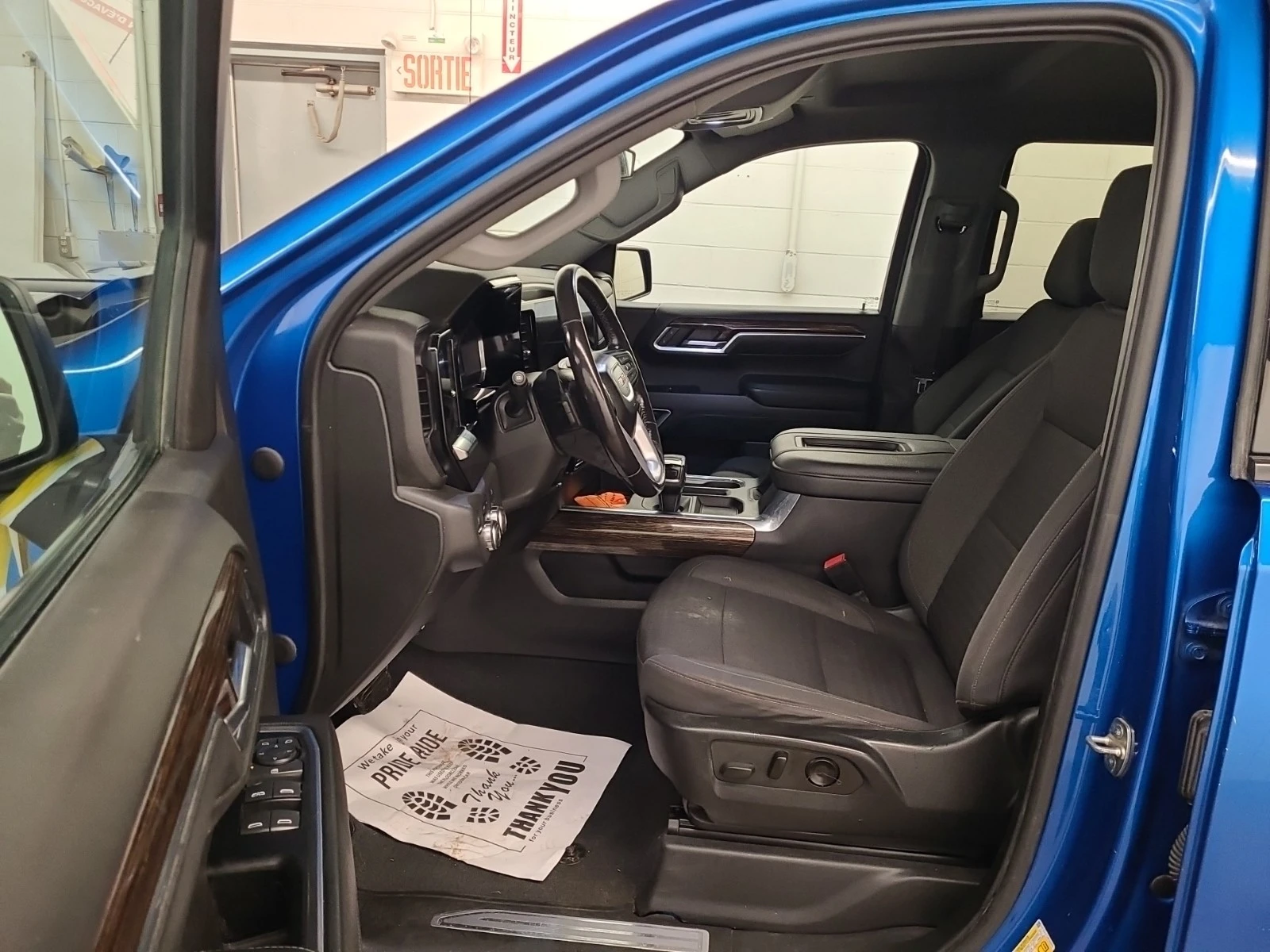 Gmc Sierra 3L 6cyl 4WD, снимка 5 - Автомобили и джипове - 53914362