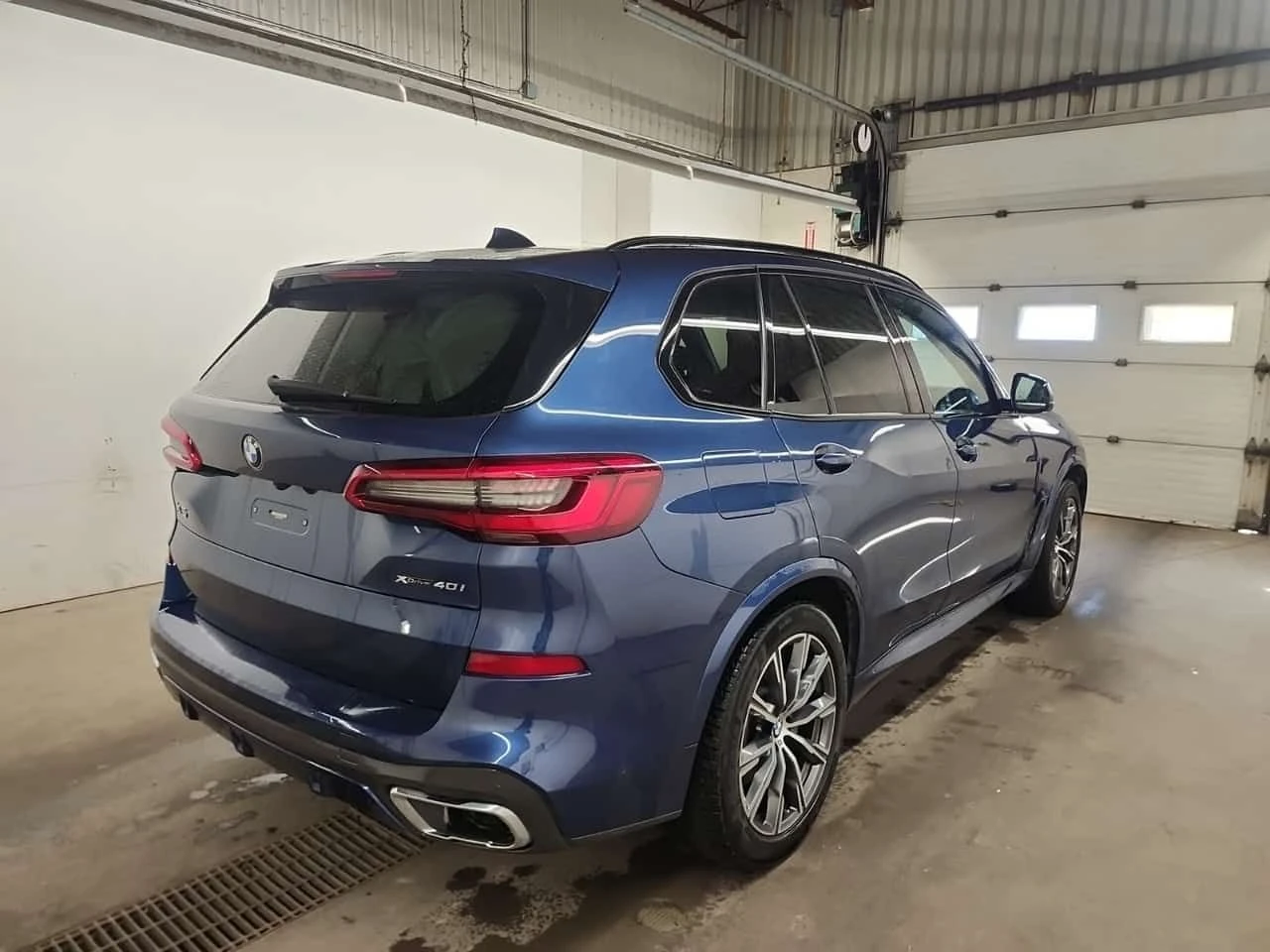 BMW X5 XDRIVE40I| HUD| 360| PANORAMA| CARFAX, снимка 3 - Автомобили и джипове - 53999948