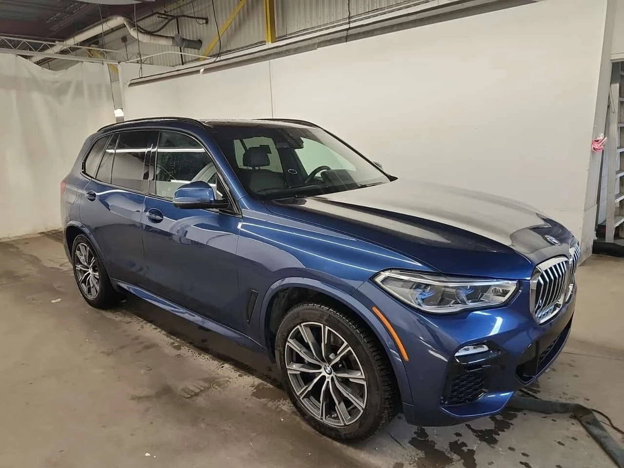 BMW X5 XDRIVE40I| HUD| 360| PANORAMA| CARFAX, снимка 2 - Автомобили и джипове - 53999948