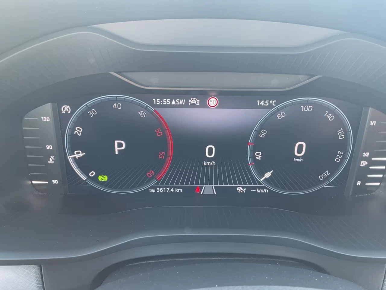 Skoda Kodiaq 2.0TDI/150HPDSG/7SEAT/COLUMBUS/LED/VIRTUAL/KEYLESS, снимка 14 - Автомобили и джипове - 54766360