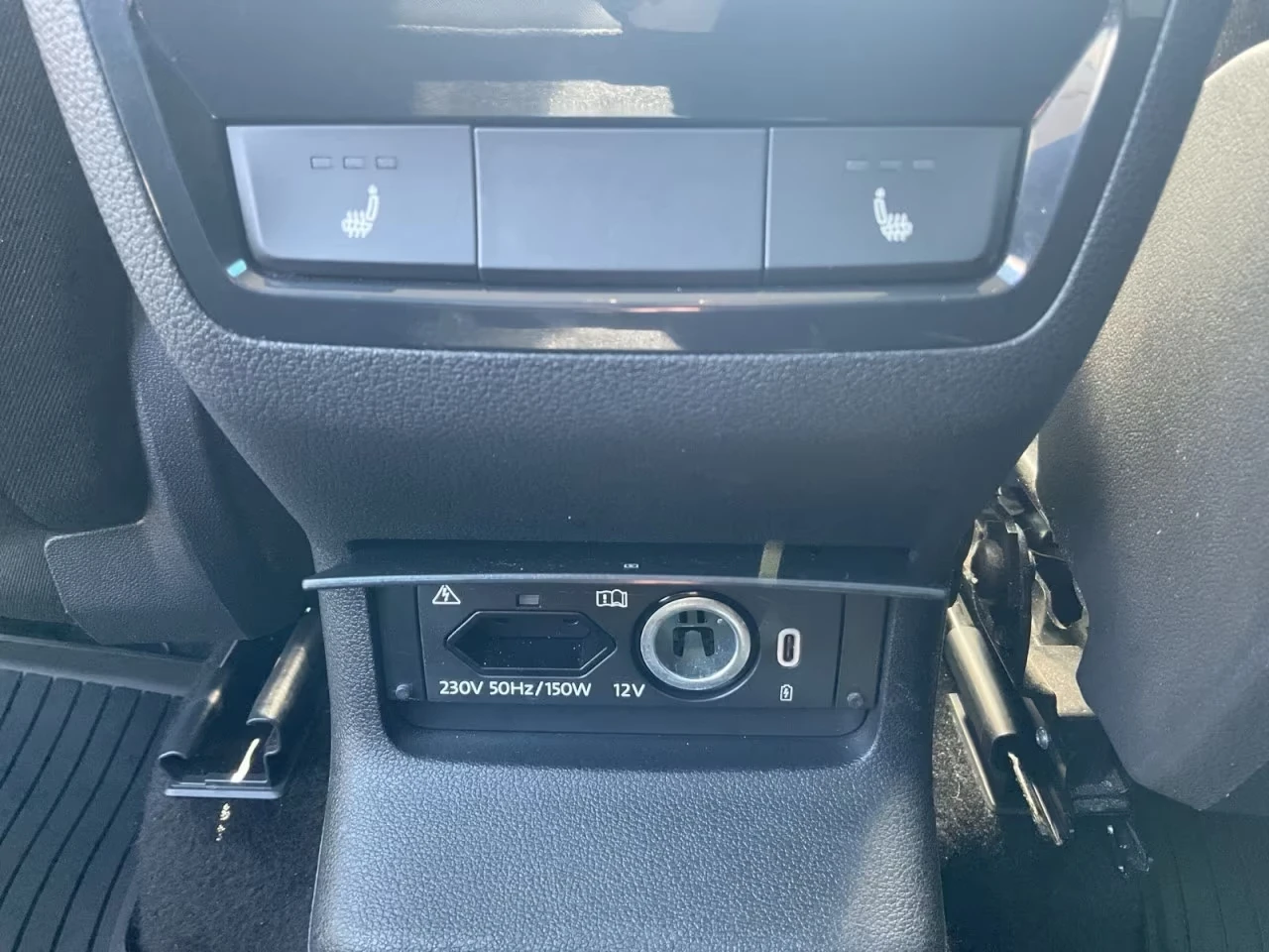 Skoda Kodiaq 2.0TDI/150HPDSG/7SEAT/COLUMBUS/LED/VIRTUAL/KEYLESS, снимка 9 - Автомобили и джипове - 54766360