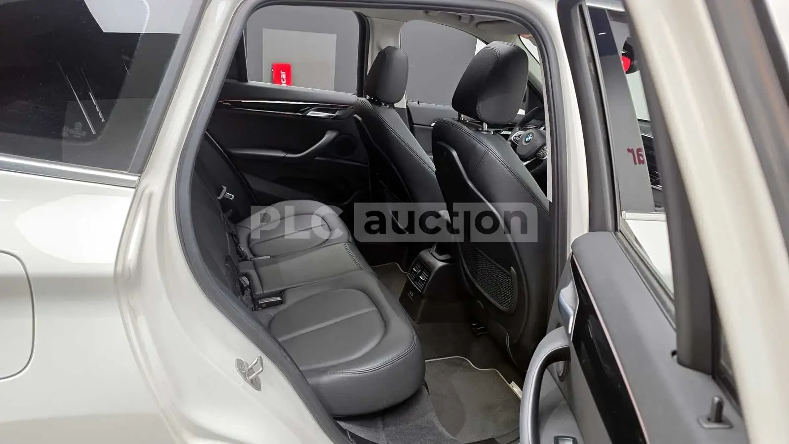 BMW X1 xDrive28i| ПАМЕТ| ПОДГРЕВИ| ПАНОРАМА| | , снимка 13 - Автомобили и джипове - 54925593