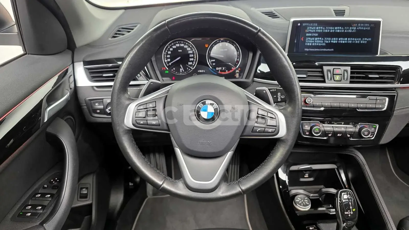 BMW X1 xDrive28i| ПАМЕТ| ПОДГРЕВИ| ПАНОРАМА| | , снимка 8 - Автомобили и джипове - 54925593