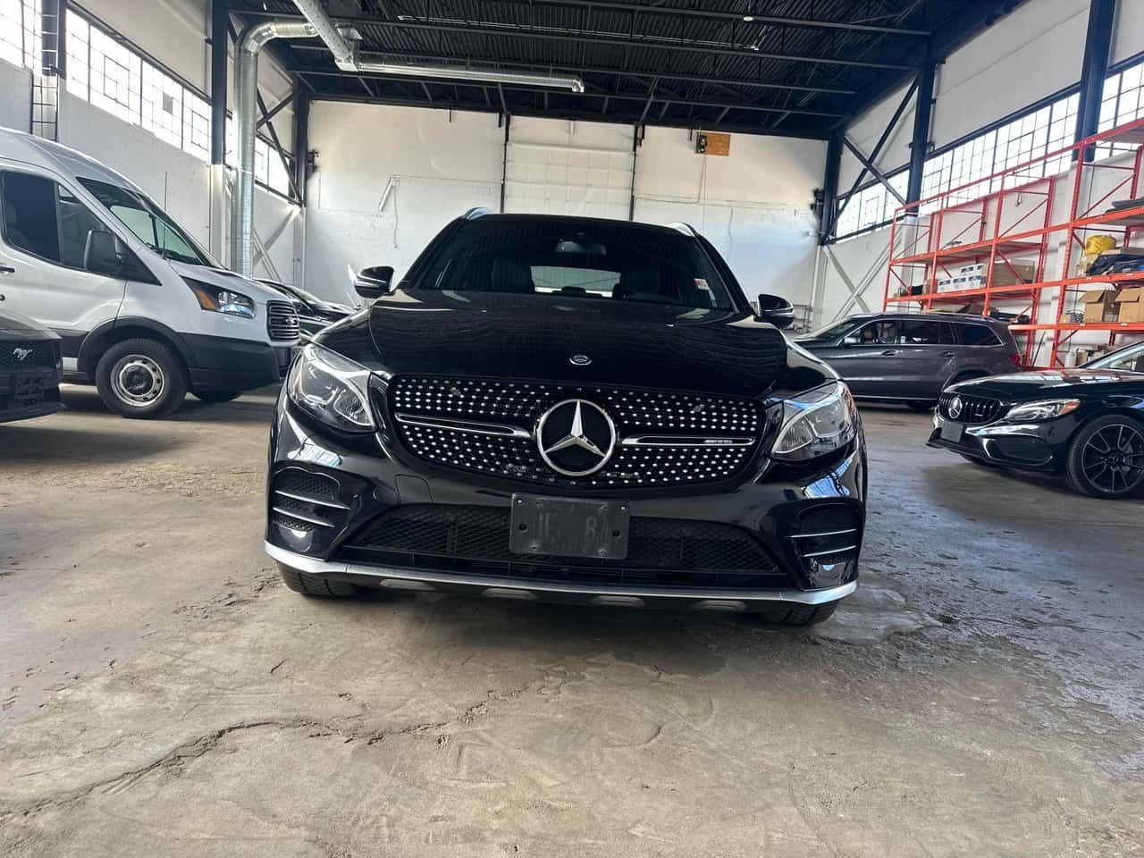 Mercedes-Benz GLC 43 AMG ПОДГРЕВИ * ПАНО * KEYLESS * CARFAX, снимка 17 - Автомобили и джипове - 55015400