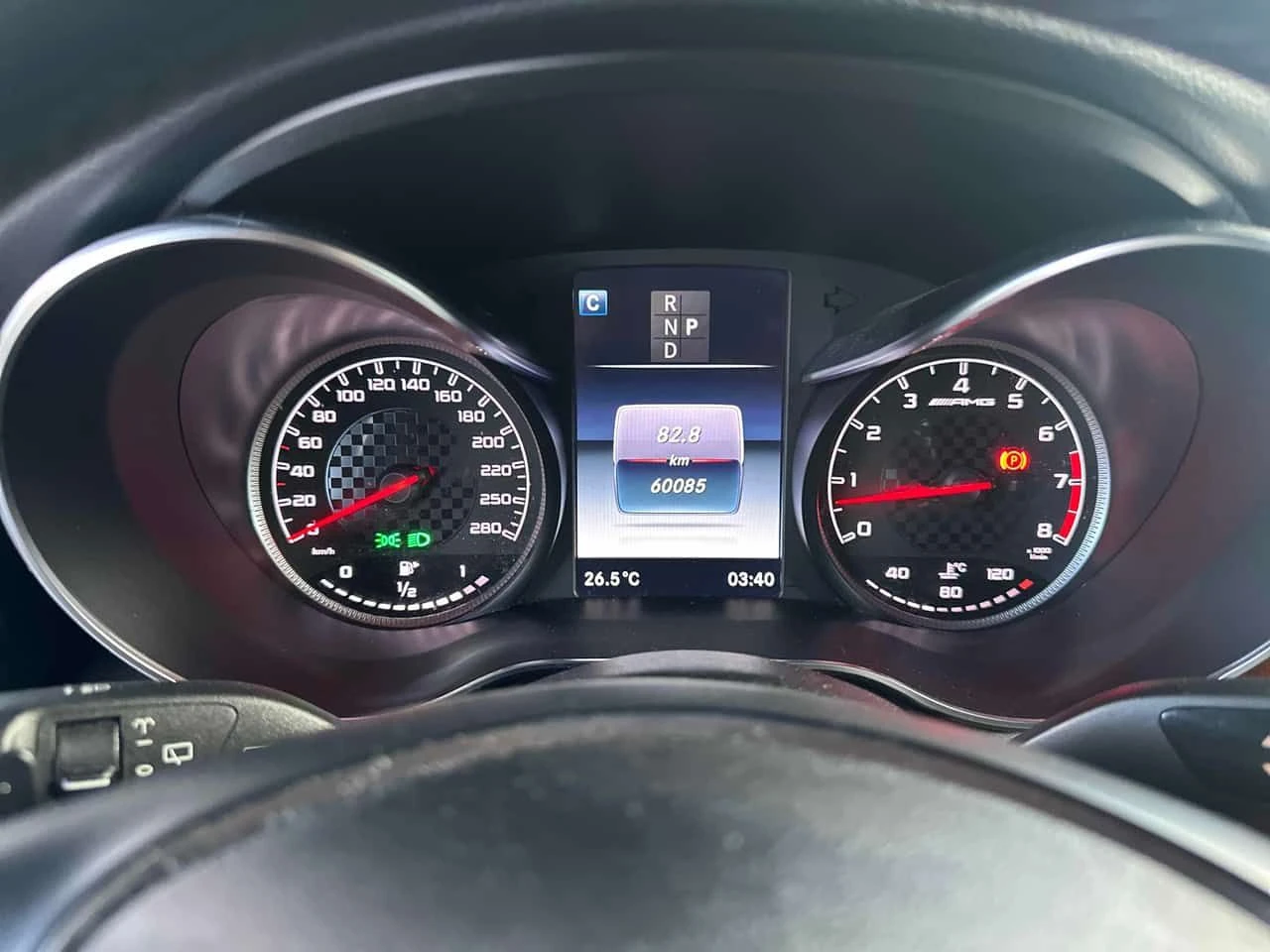 Mercedes-Benz GLC 43 AMG ПОДГРЕВИ * ПАНО * KEYLESS * CARFAX, снимка 8 - Автомобили и джипове - 55015400