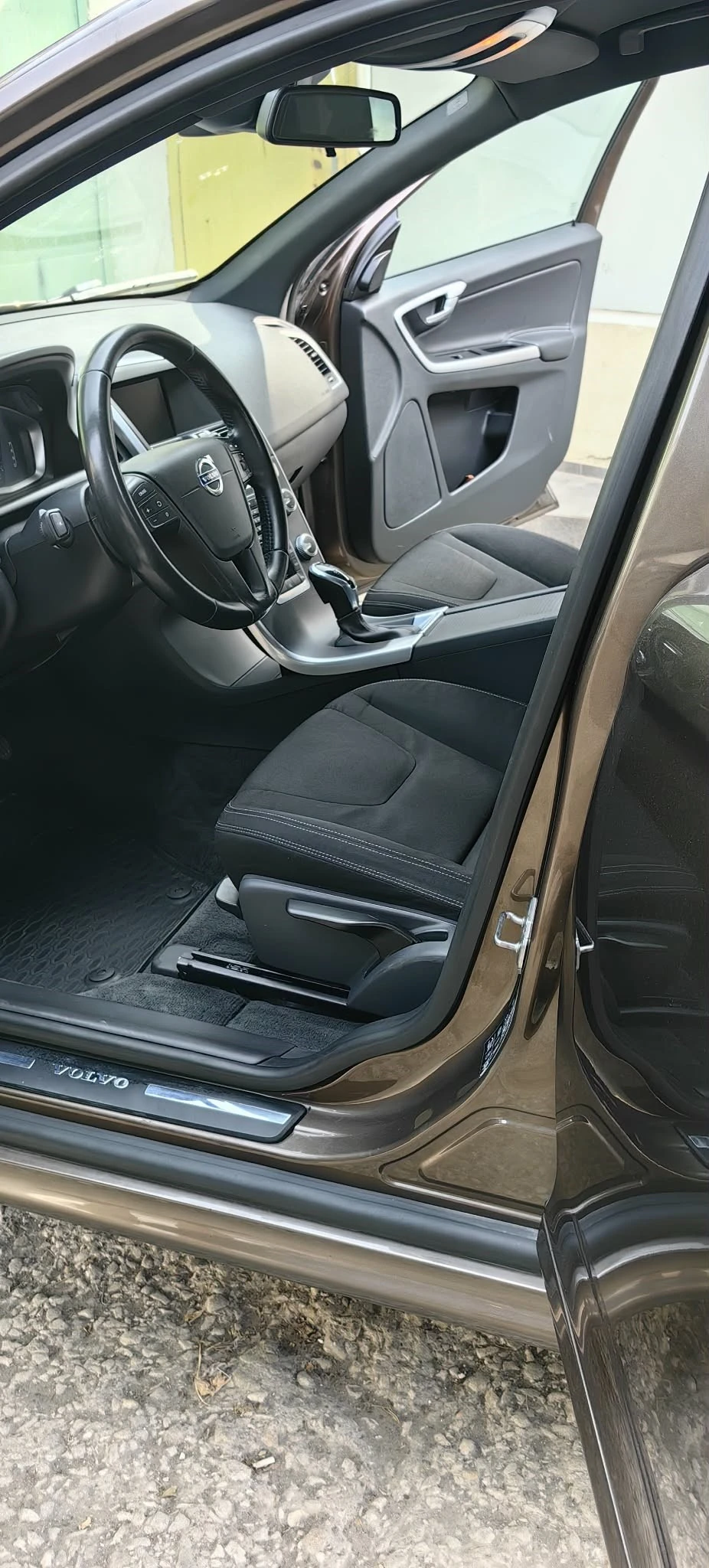 Volvo XC60 D4 | Mobile.bg � ����������� 9