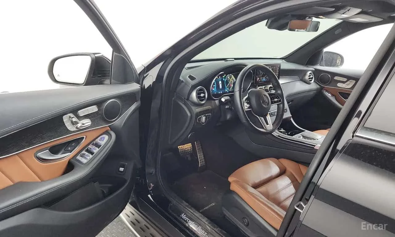 Mercedes-Benz GLC * GLC300 4MATIC * ЦЕНА ДО БГ, снимка 10 - Автомобили и джипове - 55627277