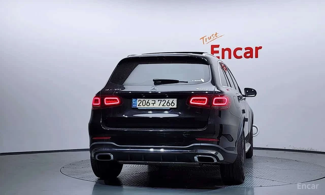 Mercedes-Benz GLC * GLC300 4MATIC * ЦЕНА ДО БГ, снимка 4 - Автомобили и джипове - 55627277