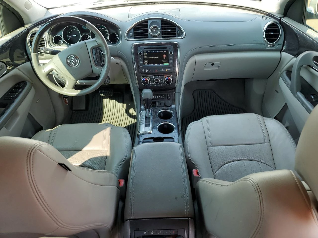 Buick Enclave 3.6l, снимка 8 - Автомобили и джипове - 56012542