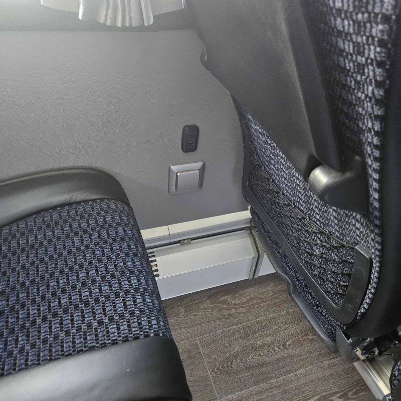 Scania Touring HD, снимка 15 - Бусове и автобуси - 51200377