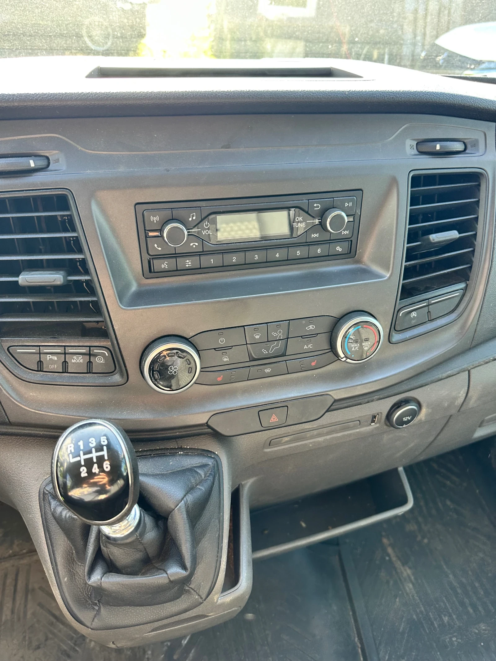 Ford Transit 2.0TDCI  130HK L3H2 - изображение 5