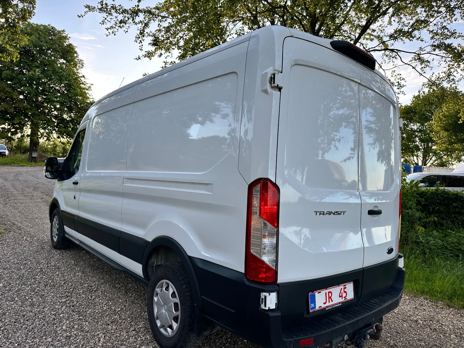 Ford Transit 2.0TDCI  130HK L3H2 - изображение 2