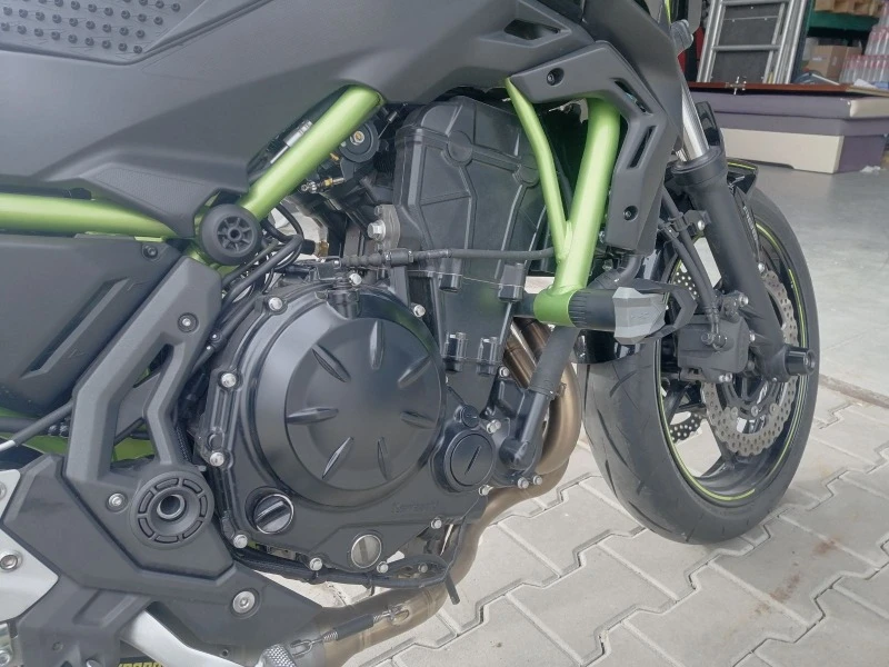 Kawasaki Z 650, снимка 14 - Мотоциклети и мототехника - 47671211