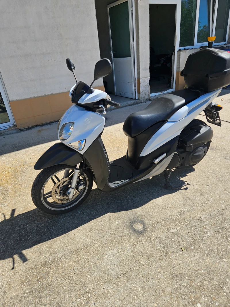 Yamaha Xenter PERFEKTEN , снимка 2 - Мотоциклети и мототехника - 51757277