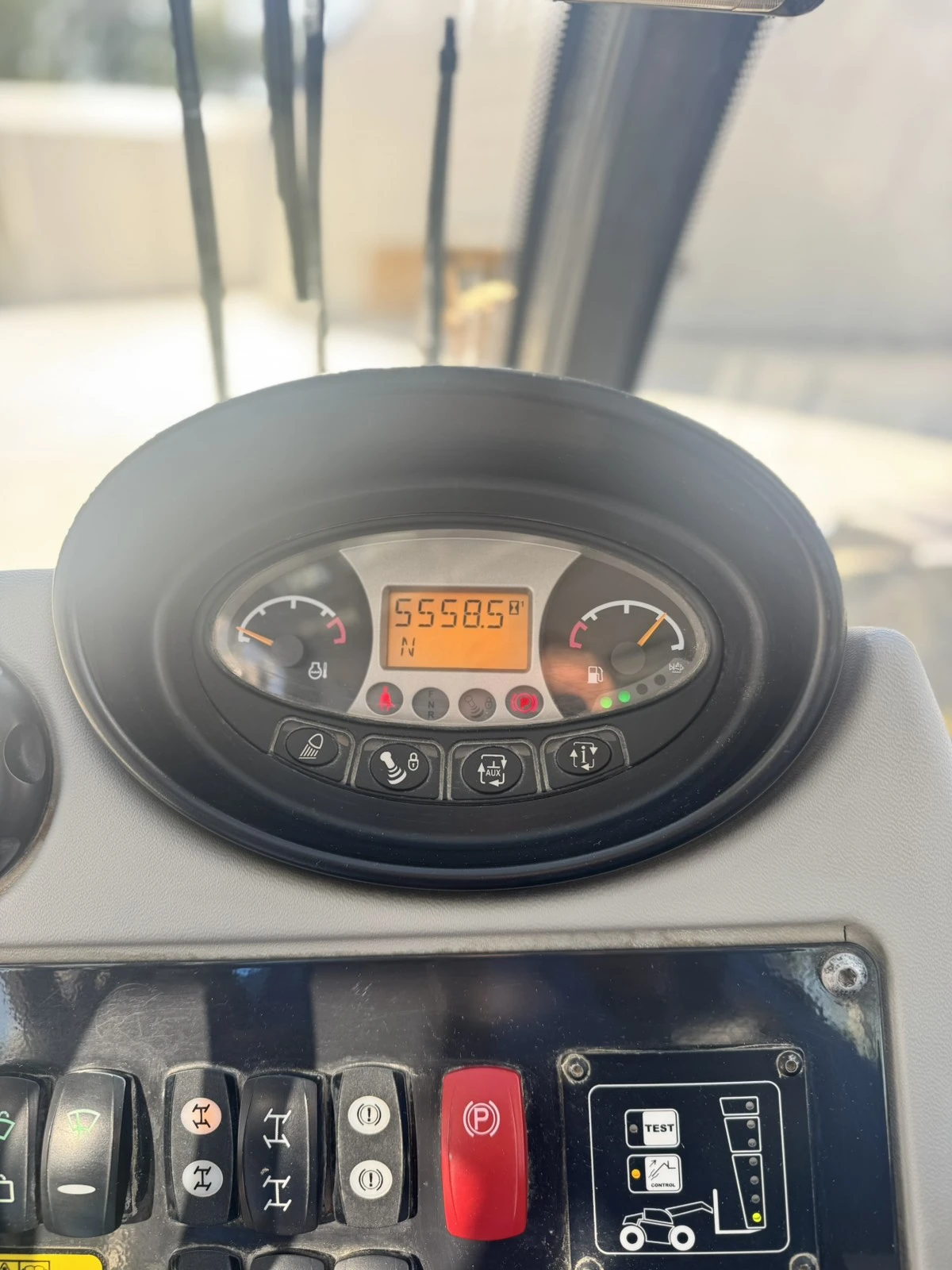 Телескопичен товарач Bobcat TL 35.70 - изображение 10