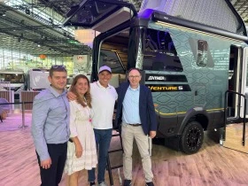 Кемпер HYMER / ERIBA 4X4 Venture S Luxury A-Class, снимка 9