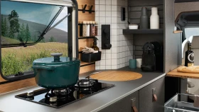 Кемпер HYMER / ERIBA 4X4 Venture S Luxury A-Class, снимка 12