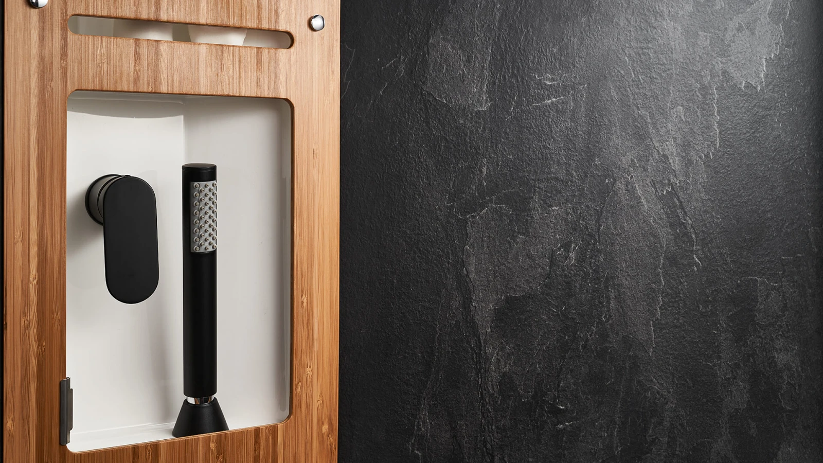 ������ HYMER / ERIBA 4X4 Venture S Luxury A-Class | Mobile.bg � ����������� 15