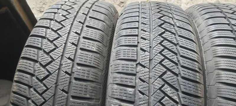 Гуми Зимни 215/70R16, снимка 2 - Гуми и джанти - 35130259