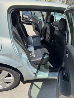 Renault Megane - 3799 лв. - 40817150 15