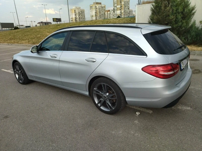 Mercedes-Benz C 220 Комби, снимка 3 - Автомобили и джипове - 47112051