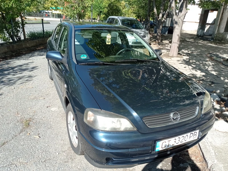 Opel Astra, снимка 1 - Автомобили и джипове - 47496092