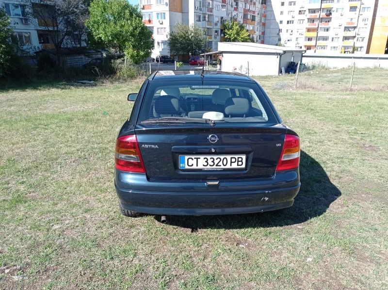 Opel Astra, снимка 11 - Автомобили и джипове - 47496092