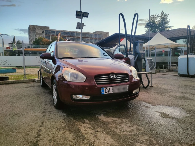 Hyundai Accent 1.5 CRDI, снимка 1 - Автомобили и джипове - 47995578