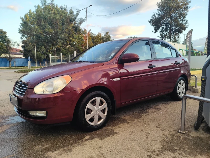 Hyundai Accent 1.5 CRDI, снимка 3 - Автомобили и джипове - 47995578