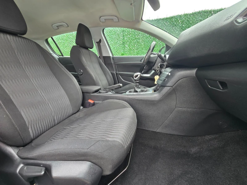 Peugeot 308 1.6Blue HDI* 115к.с.* 6 скорости , снимка 14 - Автомобили и джипове - 52092122