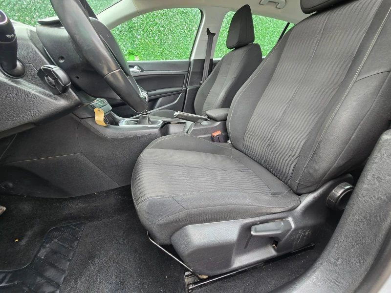 Peugeot 308 1.6Blue HDI* 115к.с.* 6 скорости , снимка 13 - Автомобили и джипове - 52092122