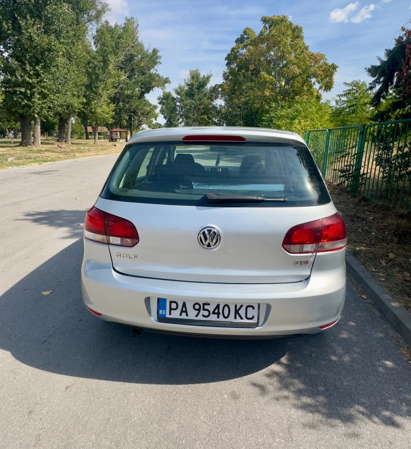 VW Golf, снимка 8 - Автомобили и джипове - 52140888