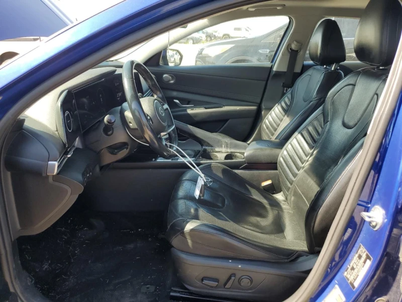 Hyundai Elantra LIMITED, снимка 7 - Автомобили и джипове - 52416160